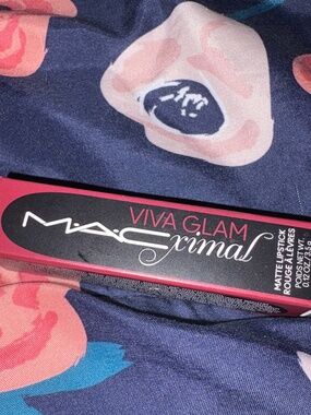Mac lipstick